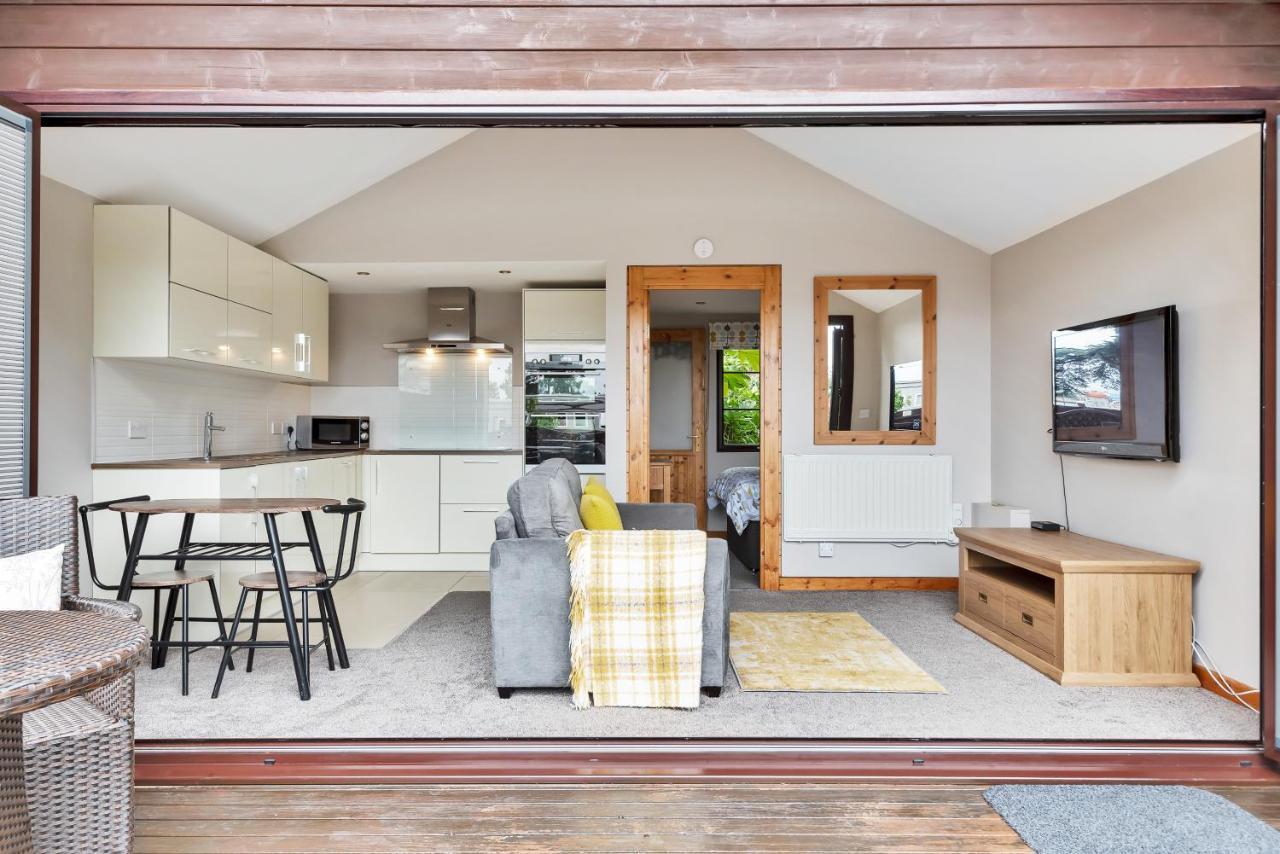Hamble Retreat Studios And Lodge Warsash エクステリア 写真