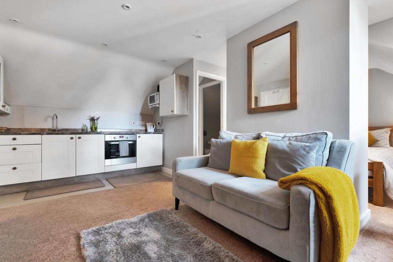 Hamble Retreat Studios And Lodge Warsash エクステリア 写真